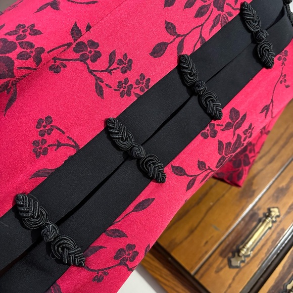 Sheri Martin Vintage Red & Black Floral Qipao Cheongsam Long Jacket Cape Size 12 - Picture 7 of 12